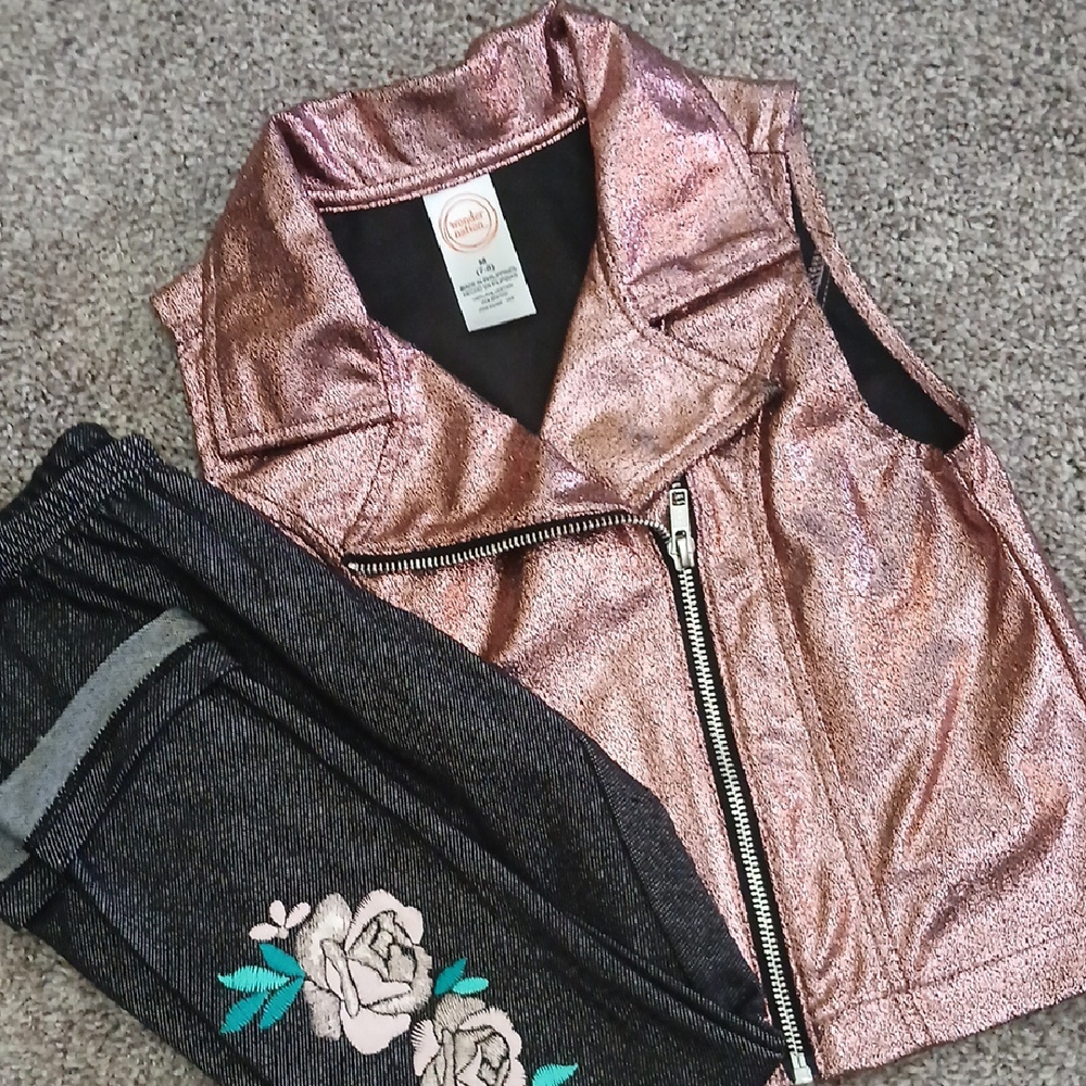 Wonder Nation Shimmering Pink Vest W/Black Floral Pants Size Medium (7-8)